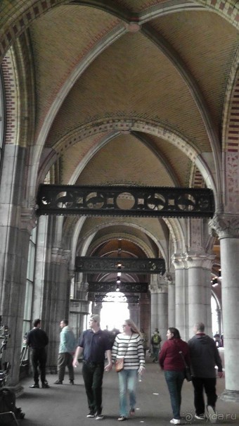 Амстердам, Нидерланды. «Гулять, так гулять!». Утомленные каналами, день I.