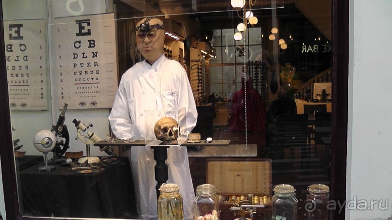 Амстердам, Нидерланды. «Гулять, так гулять!». Утомленные каналами, день I.