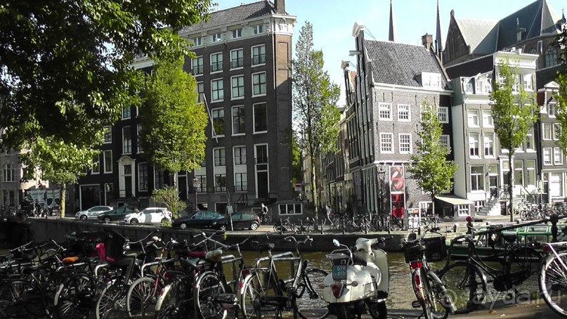 Амстердам, Нидерланды. «Гулять, так гулять!». Утомленные каналами, день I.