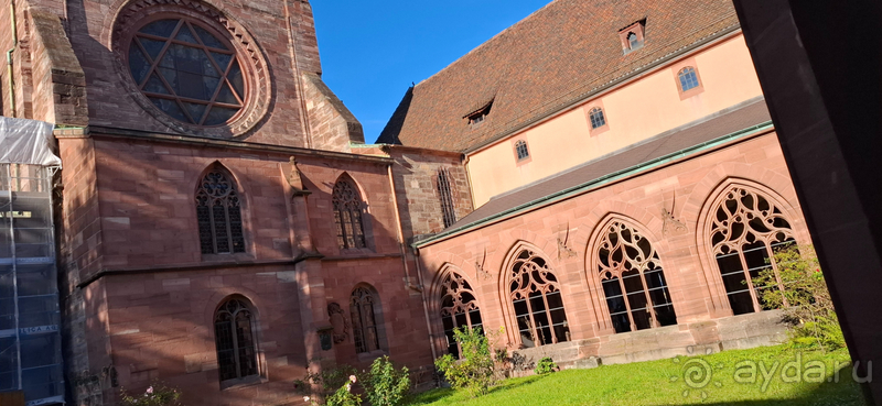 Альбом истории "Базель, Швейцария. «Не швейцарский» город, часть II."