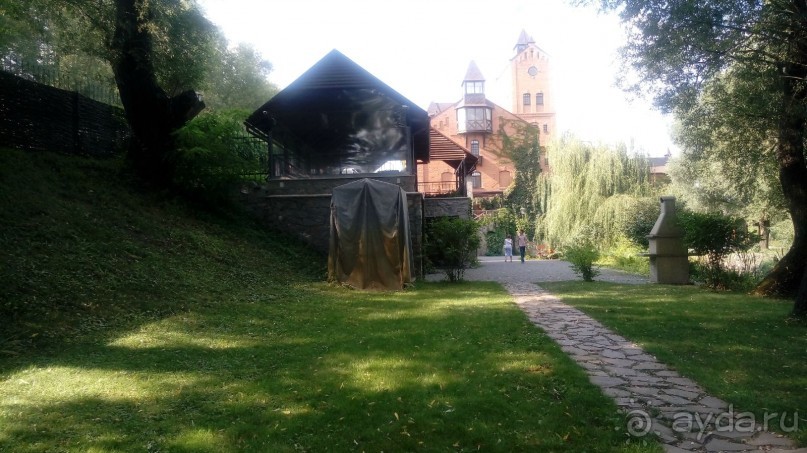 Замок Радомысль – современная достопримечательность Полесья