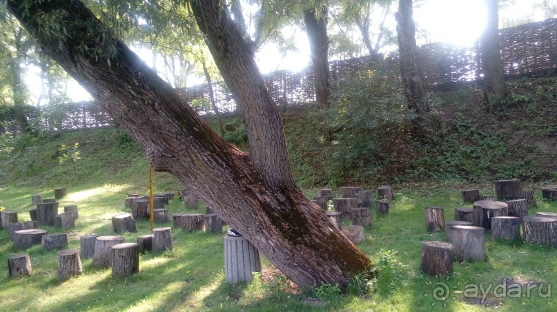 Замок Радомысль – современная достопримечательность Полесья