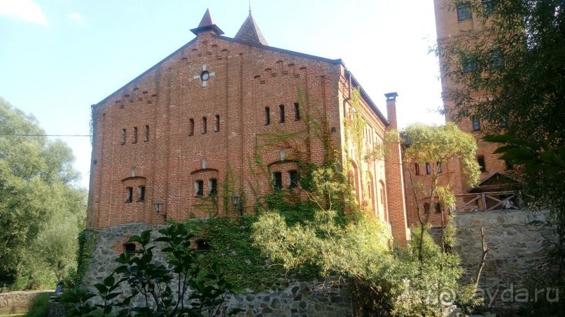 Замок Радомысль – современная достопримечательность Полесья