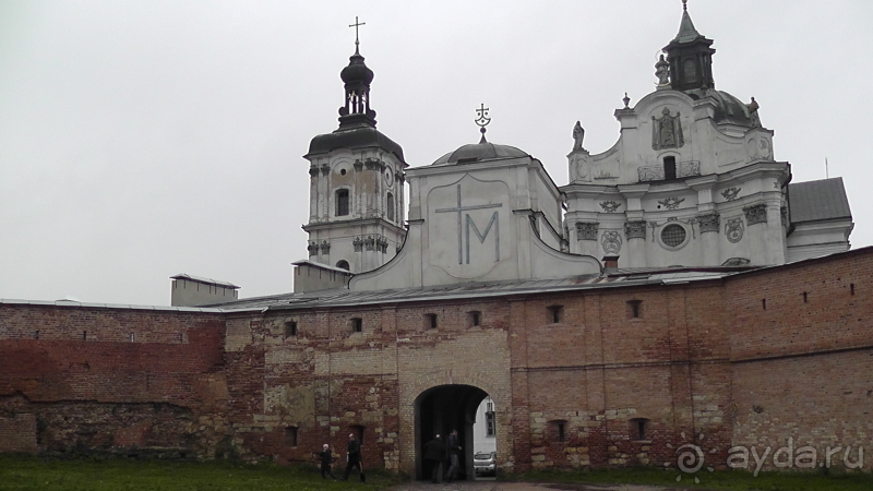 Бердичев, Житомирская область. Монастырь кармелитов. 