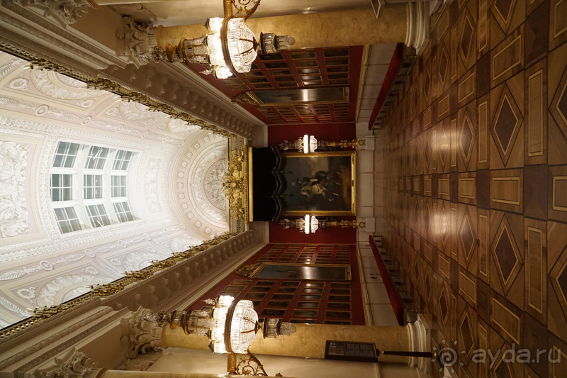 Альбом истории "Санкт-Петербург, Россия. Зимний дворец и Эрмитаж, Часть I."