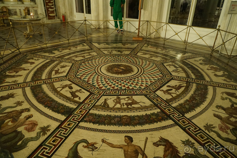 Санкт-Петербург, Россия. Зимний дворец и Эрмитаж, Часть I.