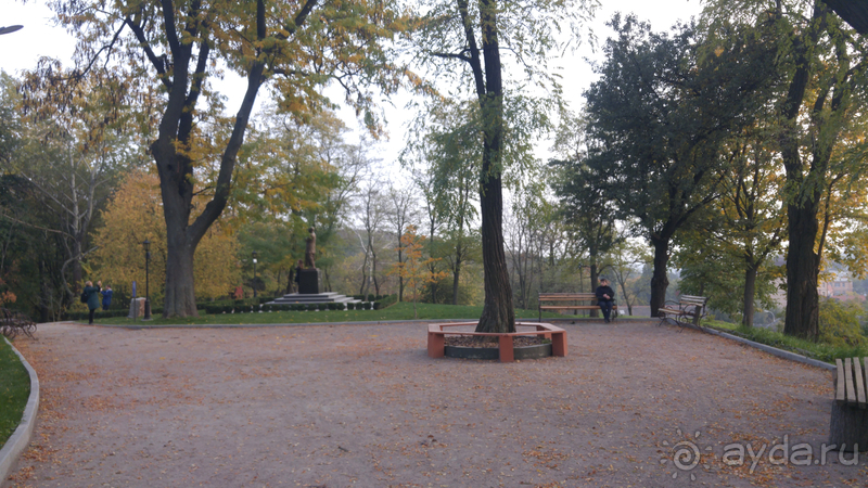 Альбом отзыва "Киев, Ботанический сад. Весна-лето, осень-зима, а в середине Вечность! Осень."