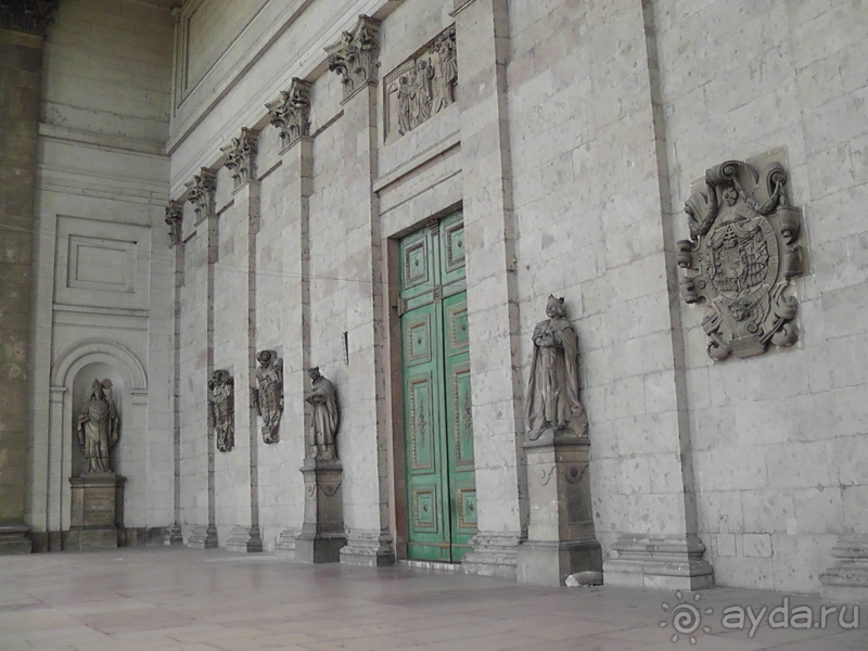 Эстергом. Это Венгрия!   Город венгерских королей и прилатов.