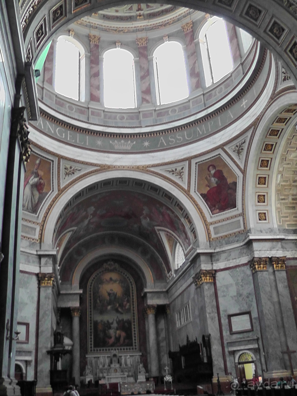 Эстергом. Это Венгрия!   Город венгерских королей и прилатов.