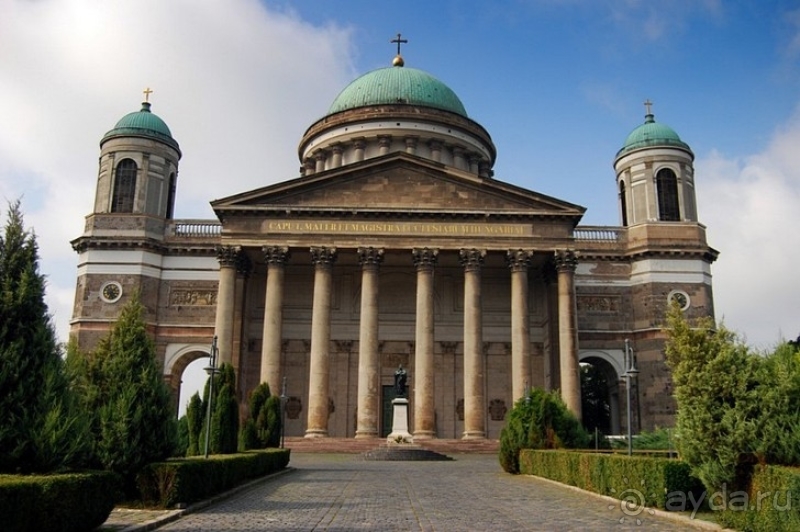 Эстергом. Это Венгрия!   Город венгерских королей и прилатов.