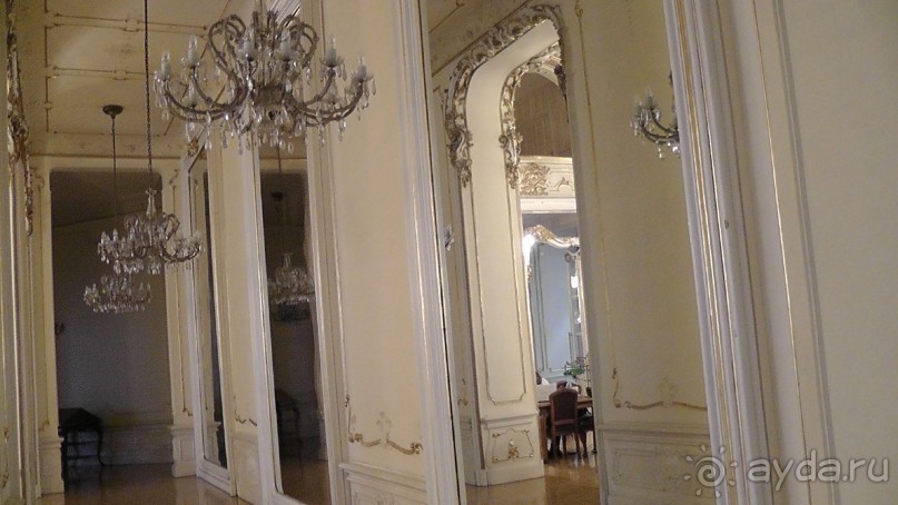 Это Венгрия! Городская библиотека Будапешт