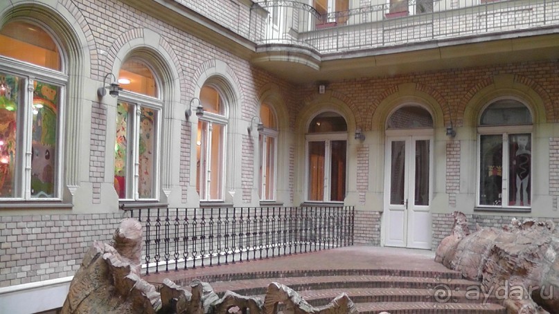 Это Венгрия! Городская библиотека Будапешт