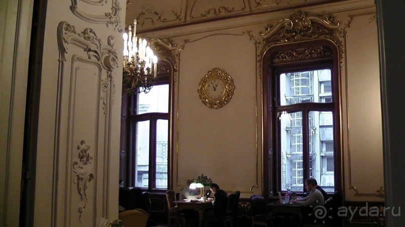 Это Венгрия! Городская библиотека Будапешт