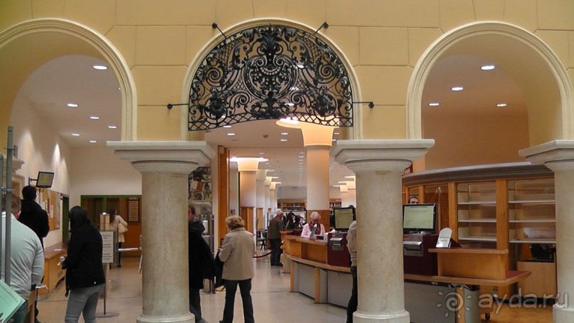 Это Венгрия! Городская библиотека Будапешт