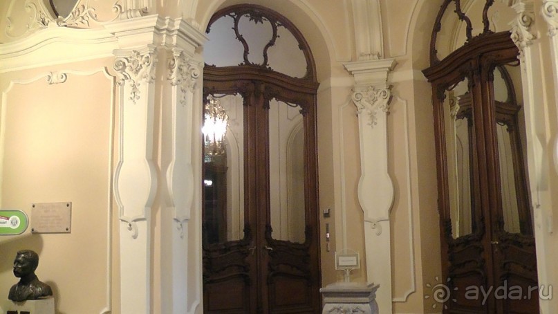 Это Венгрия! Городская библиотека Будапешт