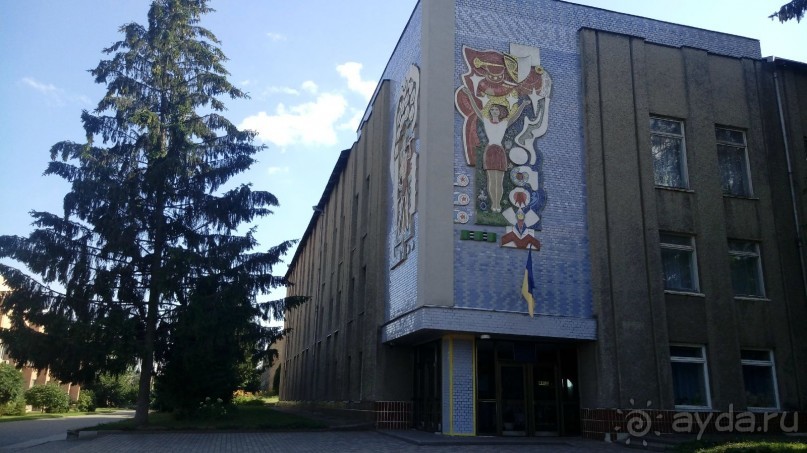 Корсунь-Шевченковский -  стародавний город над Росью.