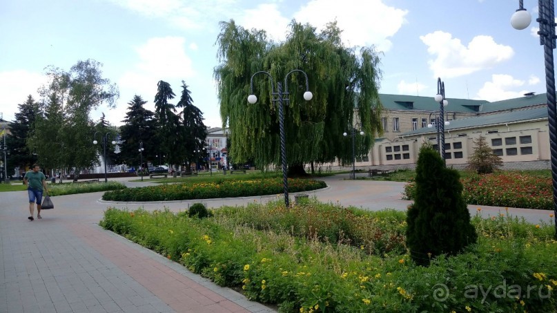 Корсунь-Шевченковский -  стародавний город над Росью.