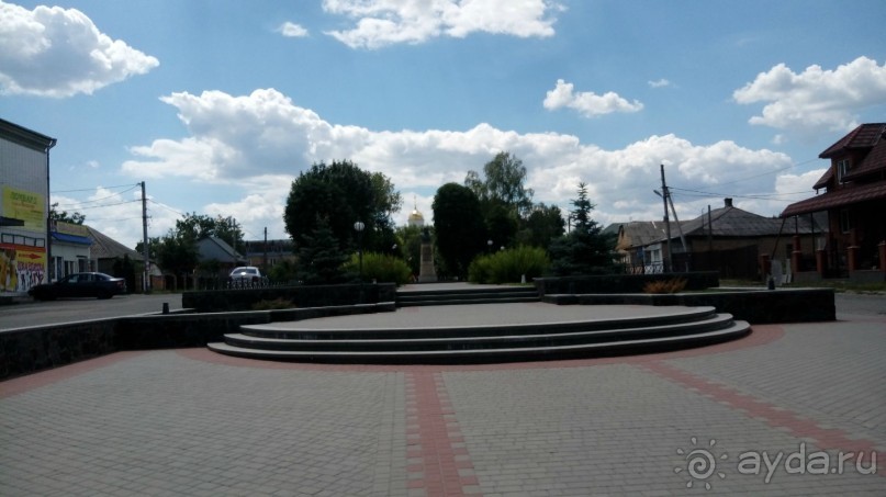 Корсунь-Шевченковский -  стародавний город над Росью.