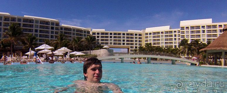 Гуляя по Канкуну, Мексика.