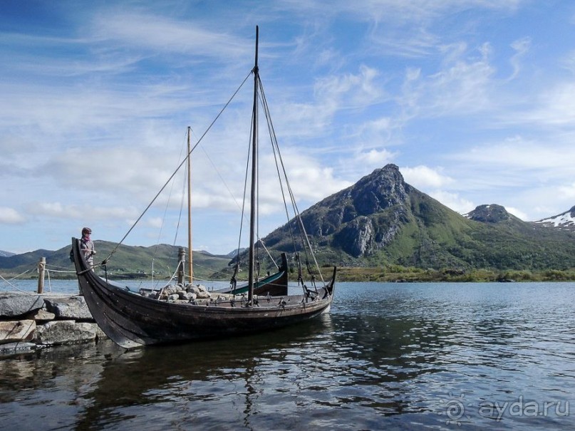 Восстановленный корабль викингов