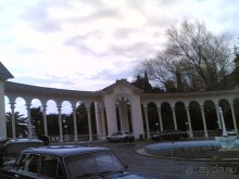 Путешествие по Абхазии на автомобиле в разное время года.