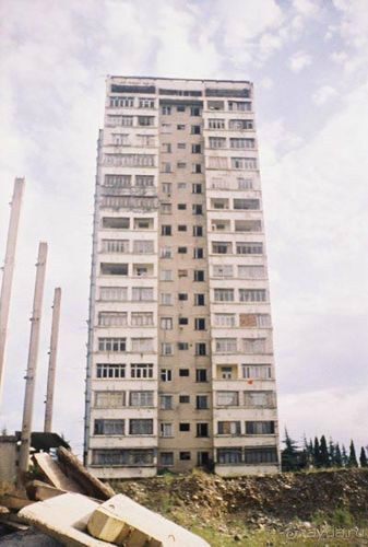 Путешествие по Абхазии на автомобиле в разное время года.