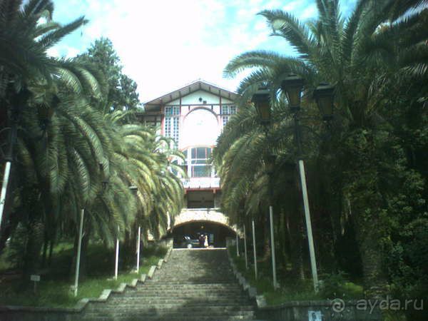 Путешествие по Абхазии на автомобиле в разное время года.