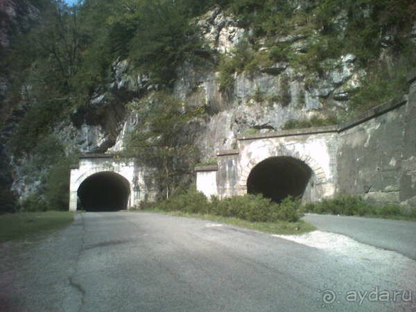 Путешествие по Абхазии на автомобиле в разное время года.