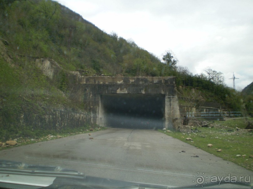 Путешествие по Абхазии на автомобиле в разное время года.