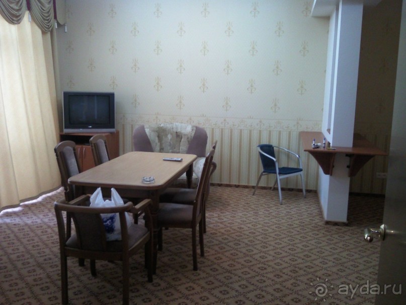 Путешествие по Абхазии на автомобиле в разное время года.