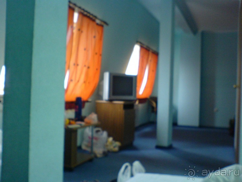 Путешествие по Абхазии на автомобиле в разное время года.