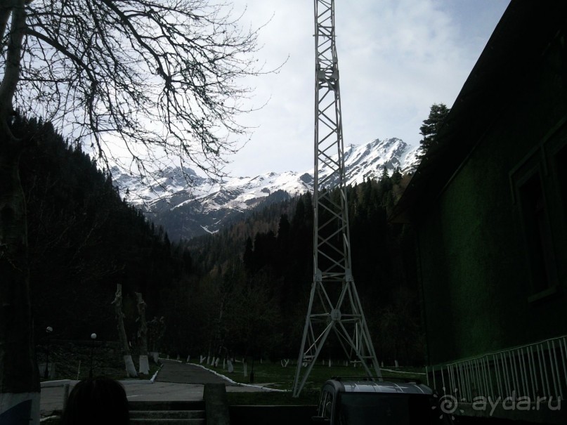 Путешествие по Абхазии на автомобиле в разное время года.