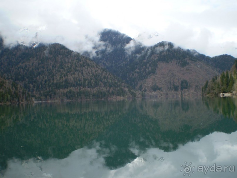 Путешествие по Абхазии на автомобиле в разное время года.