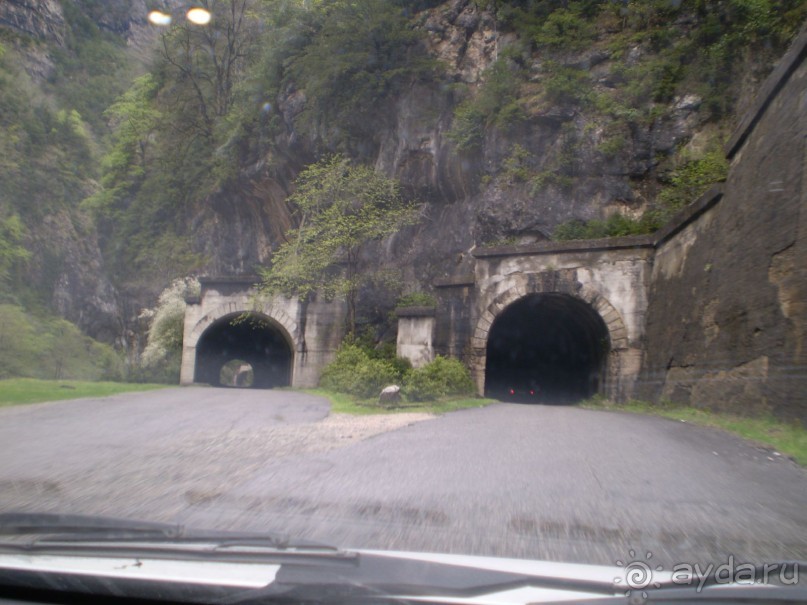 Путешествие по Абхазии на автомобиле в разное время года.