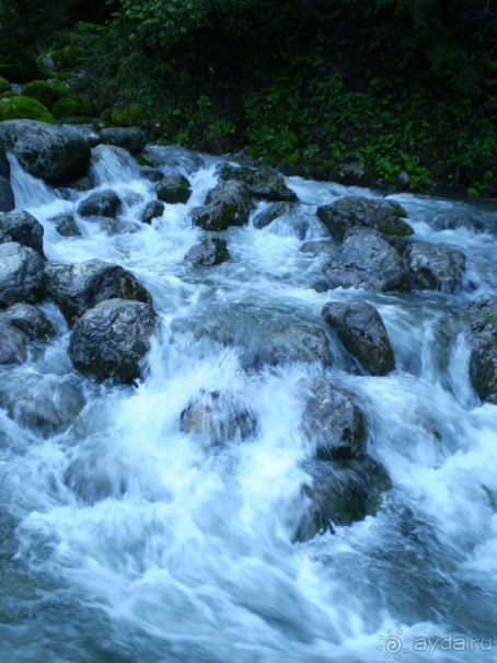 Путешествие по Абхазии на автомобиле в разное время года.