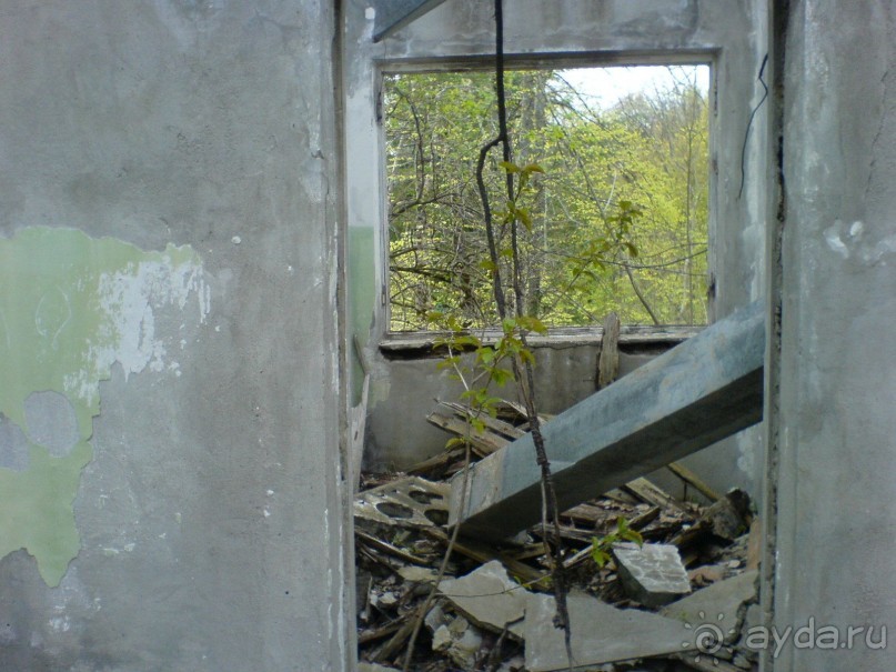 Путешествие по Абхазии на автомобиле в разное время года.