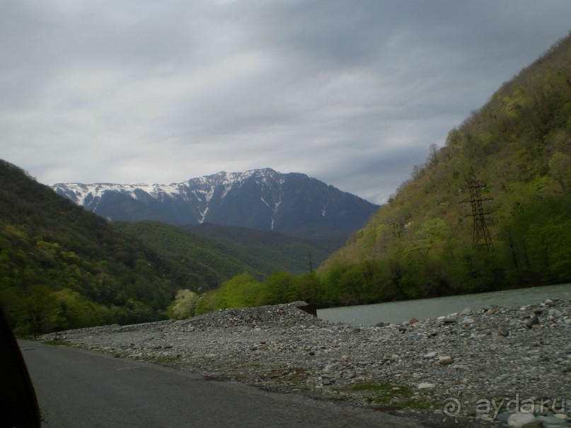 Путешествие по Абхазии на автомобиле в разное время года.