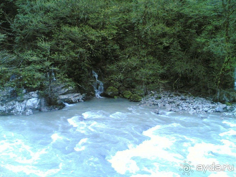 Путешествие по Абхазии на автомобиле в разное время года.