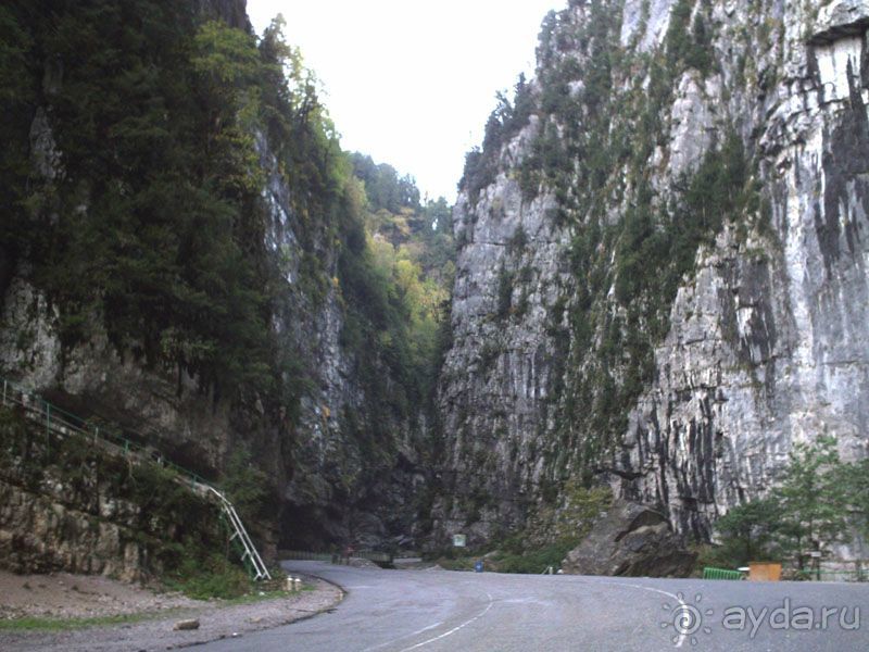 Путешествие по Абхазии на автомобиле в разное время года.