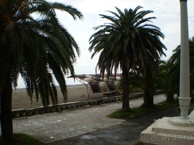 Путешествие по Абхазии на автомобиле в разное время года.