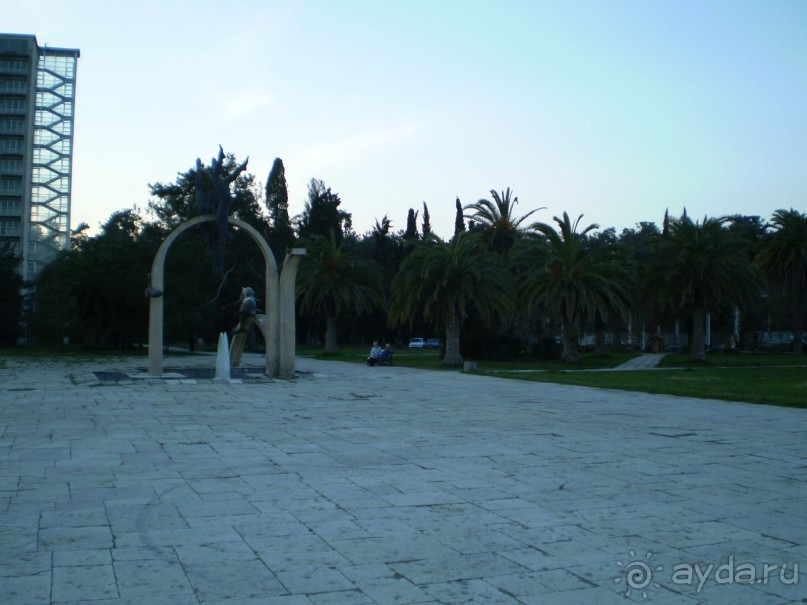 Путешествие по Абхазии на автомобиле в разное время года.