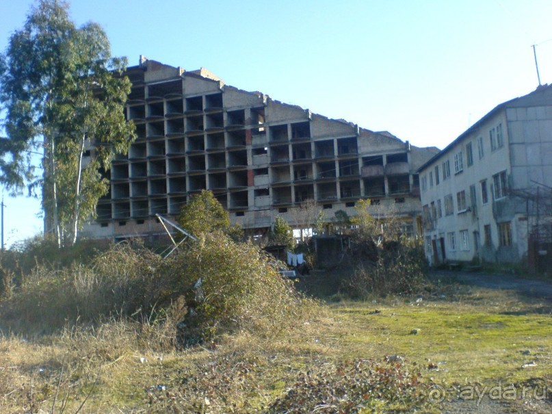 Путешествие по Абхазии на автомобиле в разное время года.