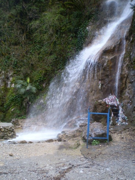 Путешествие по Абхазии на автомобиле в разное время года.
