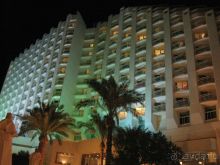 Hilton, крайний отель Табы, с казино