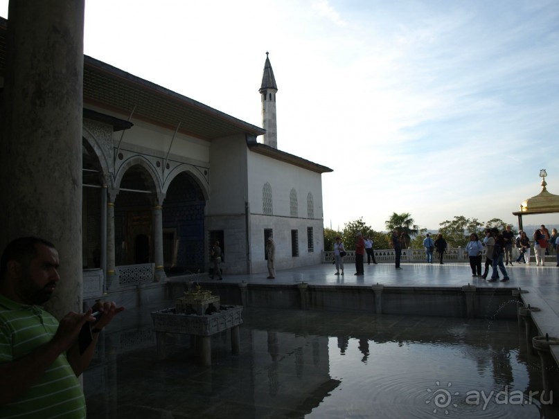 Внутренние строения дворца Топкапы. Стамбул.