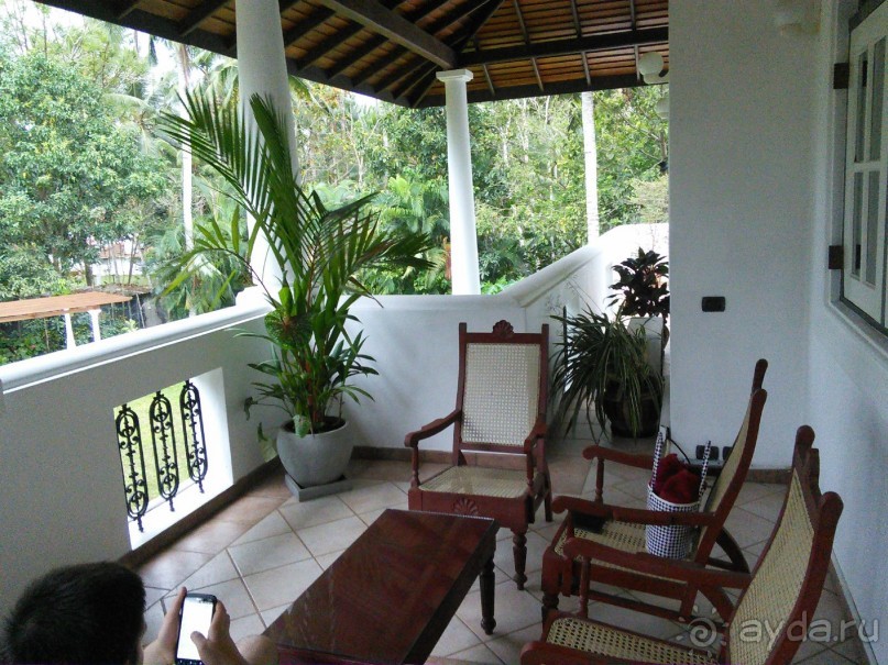  Отличный отель для отдыха после / перед  долгим перелетом или делового пребывания в Шри-Ланке.