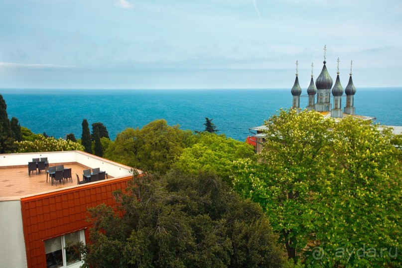 Южный берег Крыма(ЮБК) - это изюминка Крыма, а Алупка жемчужина ЮБК! 