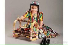 Узбекские колыбели для младенцев всего мира