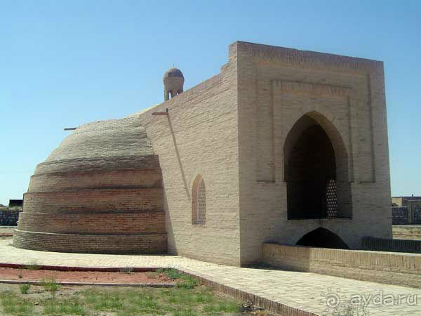 Рабат-и Малик тысячелетняя пристань