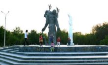 Там где жара и песок, пробьется вода и появится оазис